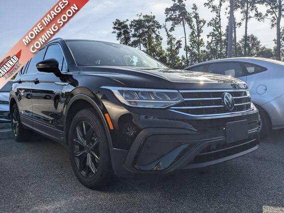 VOLKSWAGEN TIGUAN 4MOTION 2023 3VVMB7AX4PM014671 image